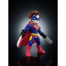 Demirhan3D 🦸 Kriptonlu Wolverine Figür 18 cm | Superman Kostümlü Pelerinli Wolverine Dekoratif Figür | Hediye