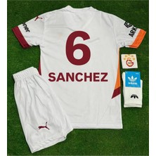 Legent Lady *g*a*l*a*t*a*s*a*r**a*y* 24/25 Sanches 6 Deplasman Beyaz Forması