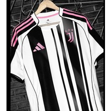 Legent Lady Juventus 2026 Yeni Sezon Iç Saha Parçalı Yetişkin Forması