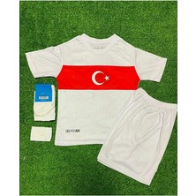 Legent Lady Türkiye Euro 2024 Isimsiz Beyaz Çocuk Forması 4'lü Set (White)