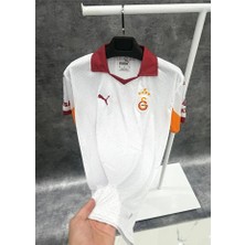 Legent Lady 5 Yıldızlı 2026 G.a.l.a.t.a.s.a.r.ay Deplasman Beyaz Yetişkin Forma (Pasifik)