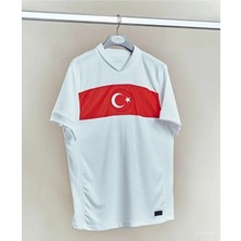 Legent Lady Yetişkin Türkiye Milli Takım Euro 2024 Forması Beyaz
