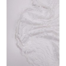 Kumaş Parça Beyaz Renkte Ince Yumuşak Dantel Kumaş Elbiselik & Abiyelik 140X275CM