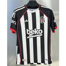Legent Lady Beşiktâş' 2025/2026 Yeni Sezon Iç Saha Yetişkin Forması