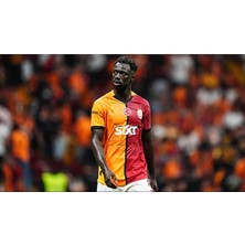 Legent Lady Gâlâtasarây'davinson Sanhchez' 6 Iç Saha Parçalı Forması  Spor T-Shirt