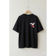 La Bjorn Oversize Kadın Siyah Gözlüklü Snoopy Çizgi Film Karakter Tasarım Tişört