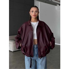 Moda Durağı Kadın Oversize Deri Ceket– Oversize Relax Fit, Fermuarlı Kemer Detaylı Günlük Kadın Ceket Bordo