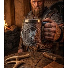 lstri Viking Kurt Kabartmalı Gümüş Kupa Bardak – 400 ml Paslanmaz Çelik Iç Hazneli Dekoratif Hediyelik Mug Sıcak Soğuk Içecekler Için