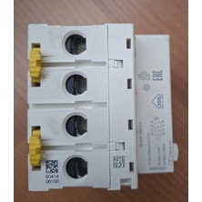 Schneider Electric Schneider Elektrik  A9R44463  4 x 63 Amper 300 Ma Kaçak Akım Rölesi