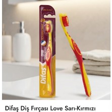 D2listone Difaş Diş Fırçası Love Taraftar Sarı Kırmızı