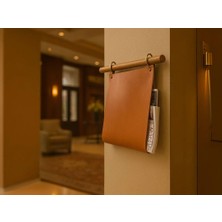 LWA Leather Eskitilmiş Deri Duvar Rafı Düzenleyici — El Yapımı Dergi ve Aksesuar Saklama Kutusu