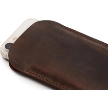 LWA Leather Eskitilmiş Deri iPhone Pro Max Kılıfı, El Yapımı iPhone Kılıfı (Pro Max 14/15/16/17 Için), Kişiselleştirilmiş iPhone Kılıfı, Kestane Rengi
