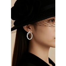Defne Silver Kıvrımlı Baget Taşlı Küpe