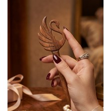 Edo Wood Doğal Ahşap El Oyması Kuğu Tasarımlı Dekoratif Saç Tokası