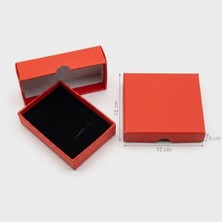 Kutu Deposu 12X12X3 cm Tam Kapaklı, Selefonlu ve Süngerli Takı Kutusu - Kırmızı (Demonte) (50 Adet)
