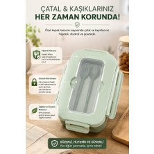 Piev Kilitli Sızdırmaz Çatal Kaşıklı 2 Bölmeli Beslenme Kabı Yeşil