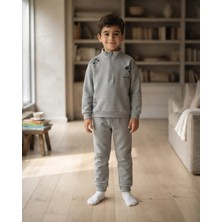 Erkek Çocuk Gri Çiçek Nakışlı Yarım Fermuarlı Kışlık Takım