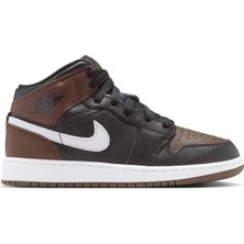 Nike 19