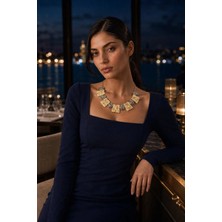 Allona Kadın Gold Gümüş Plaka Detaylı Kısa Kolye KOLYE-018 & Premium Kutu