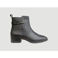 Castle Black CB-27711-1 Kadın Deri Kısa Topuklu Bot Kahve