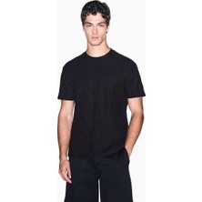 Armani Exchange Erkek Yuvarlak Yakalı Kabartma Desenli Kısa Kollu Pamuklu Siyah T-Shirt XM003073 AF10337-UC001