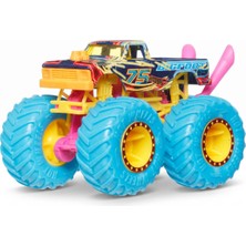 1:64 Hot Wheels Monster Trucks Neon Smashers Die Cast Araba JMV39 - JMV62 Bigfoot