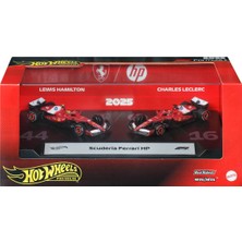 1:64 Hot Wheels 2'li Premium Formula 1 Paketi JMM89 - Scuderia Ferrari Hp