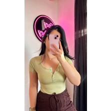 Rosyposy Kadın Yeşil Modal Çıtçıtlı Bluz