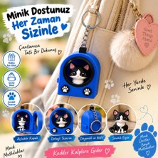 Sevimli Siyah Beyaz Kedi Figürlü Çanta Süsü – Açılabilir Kulübe Tasarımlı 3D Baskı
