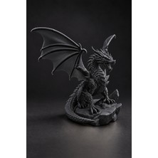 Eb Studio Siyah Kaya Tabanlı Kanatlı Ejderha Figürü 12 cm – Fantastik Dekoratif Biblo