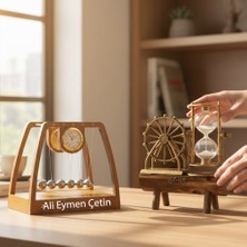 Hediyesahibi Kişiye Özel Ahşap Masaüstü Newton Beşiği Denge ve Kum Saati