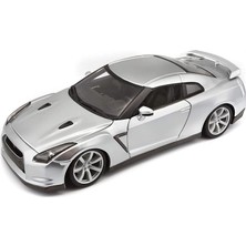 Bburago 1:18 Nissan GT-R R35 2009 Model Araba Metal Gövde ile Gerçekçi Detaylar
