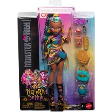 Renas Store Monster High Mumya Elbisesiyle Prenses Nefera De Nile Bebek, Evcil Mısır Böceği Lavish ve Çanta, Dizüstü Bilgisayar, Güneş Gözlüğü, Içecek ve Atıştırmalıklar Gibi 7 Aksesuar, JDR48