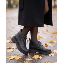 Futsi Shoes Aspen Siyah Hakiki Deri Bağcıklı Kısa Günlük Kadın Bot