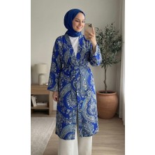 Luvia Kimono
