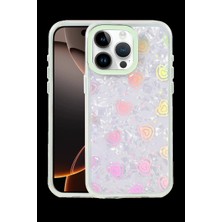 Apple iPhone 16 Pro Lumi Desenli Kapak - Yeşil
