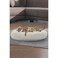 Beyaz Peluş Kedi ve Köpek Yatağı, Rahat ve Şık Uyku Alanı