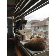 El Yapımı Ahşap Kedi Yatağı, Şık ve Konforlu Tasarım