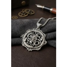 Velcari Aslan Figürlü Minimalist Stil Paslanmaz Çelik Erkek Kolye