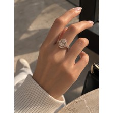 Emerald Cut Halotaşlı Rose Goldtektaş Yüzük