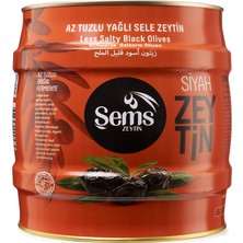 Şems Süper İri Siyah Zeytin 321-350 (XS) 2 KG Doğal Fermente Az Tuzlu Ambalajda Yüksek Kalite