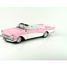 Motormax 1957 Buick Roadmaster 1/18 Ölçek Pembe Diecast Model Araba Gerçekçi Detaylar
