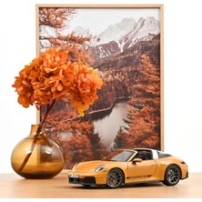 Toyblox Oyuncak Norev 1/18 Porsche 911 Targa 4 Gts 2025 Bahama Yellow 1:18 - 187190