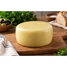 Akkaya Kars Taze Kaşar Peyniri [ Tam Yağlı ] | 1kg (Kars Üretimi)