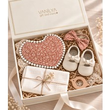 Vanilya Gift Kız Bebek Hediye Seti Yenidoğan Bebek Hediye Kutusu