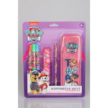 x Dekomus Lisanslı Paw Patrol Pink Paws Collection 6'lı Kırtasiye Seti 3 Adet Boya Kalemi,metal Kalem Kutusu,cetvel,kurşun Kalem