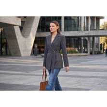 Kadın Kemer Detaylı Blazer Ceket – 5 Renk