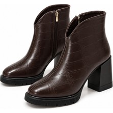 Patron Shoes Kadın Kroko Desenli Blok Topuklu Bot – Şık ve Modern Bilek Bot