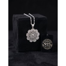 Roza Silver 925 Ayar Geleneksel Telkari El Işçiliği Yaban Gülü Motifli Madalyon Gümüş Kolye