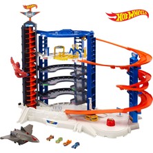 Hot Wheels Fml03 Ultimate Garaj Dev Kule, Motorlu Asansörlü 140 Araba Kapasiteli Eğlenceli Oyun Seti